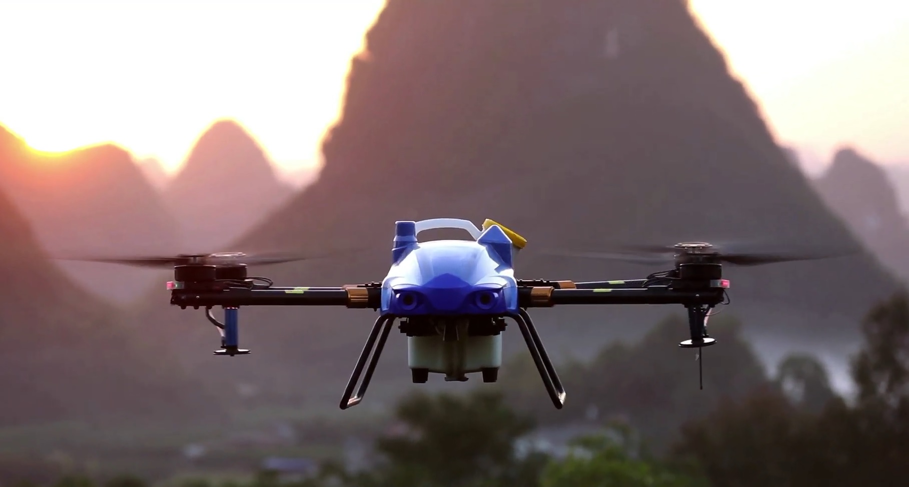 Sportif dronlar üstüne ihtisas yaptığımız DroneFeast ismimizde tarım dronlarına da